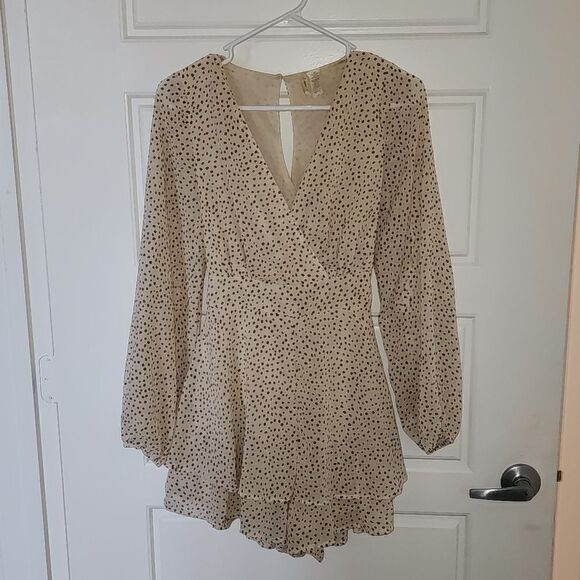 Polka Dot Bell Long-sleeved Romper - Picture 1 of 4